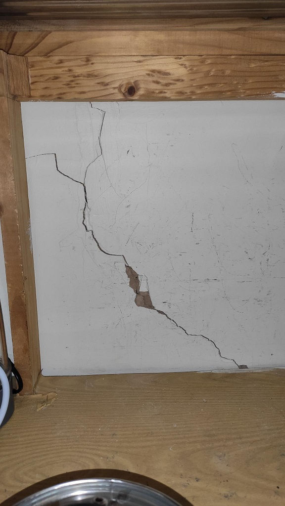 Cracks in wall in community housing property (SA)