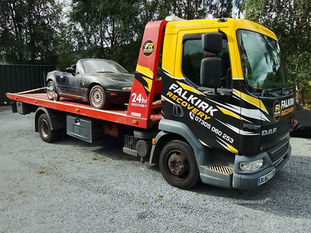 Mazda MX-5 Transport Falkirk for specialist restoration in Blairgowrie