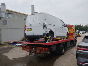 Citroën Van Accident Recovery from West Lothian to Edinburgh