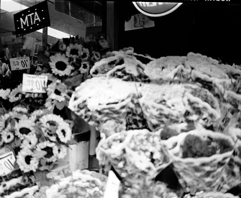 Film balck and white 9