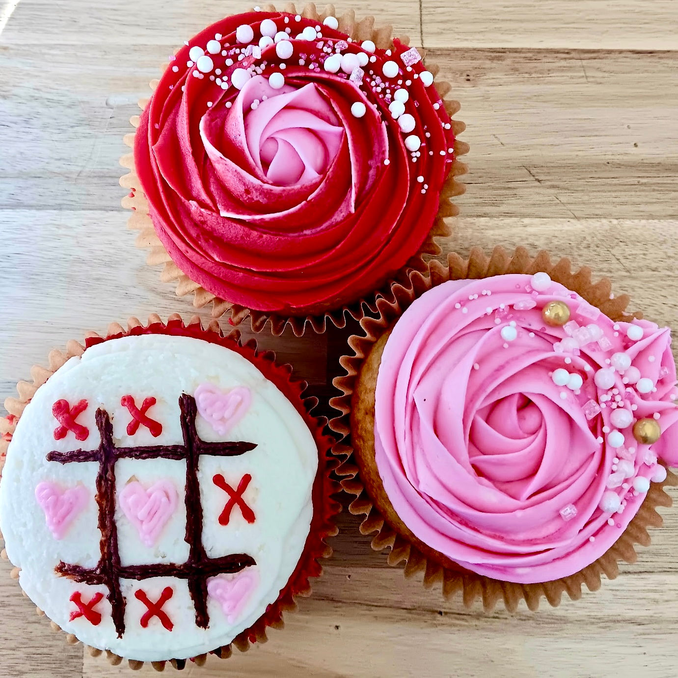 Valentine’s Day Jumbo Cupcakes 4 pack