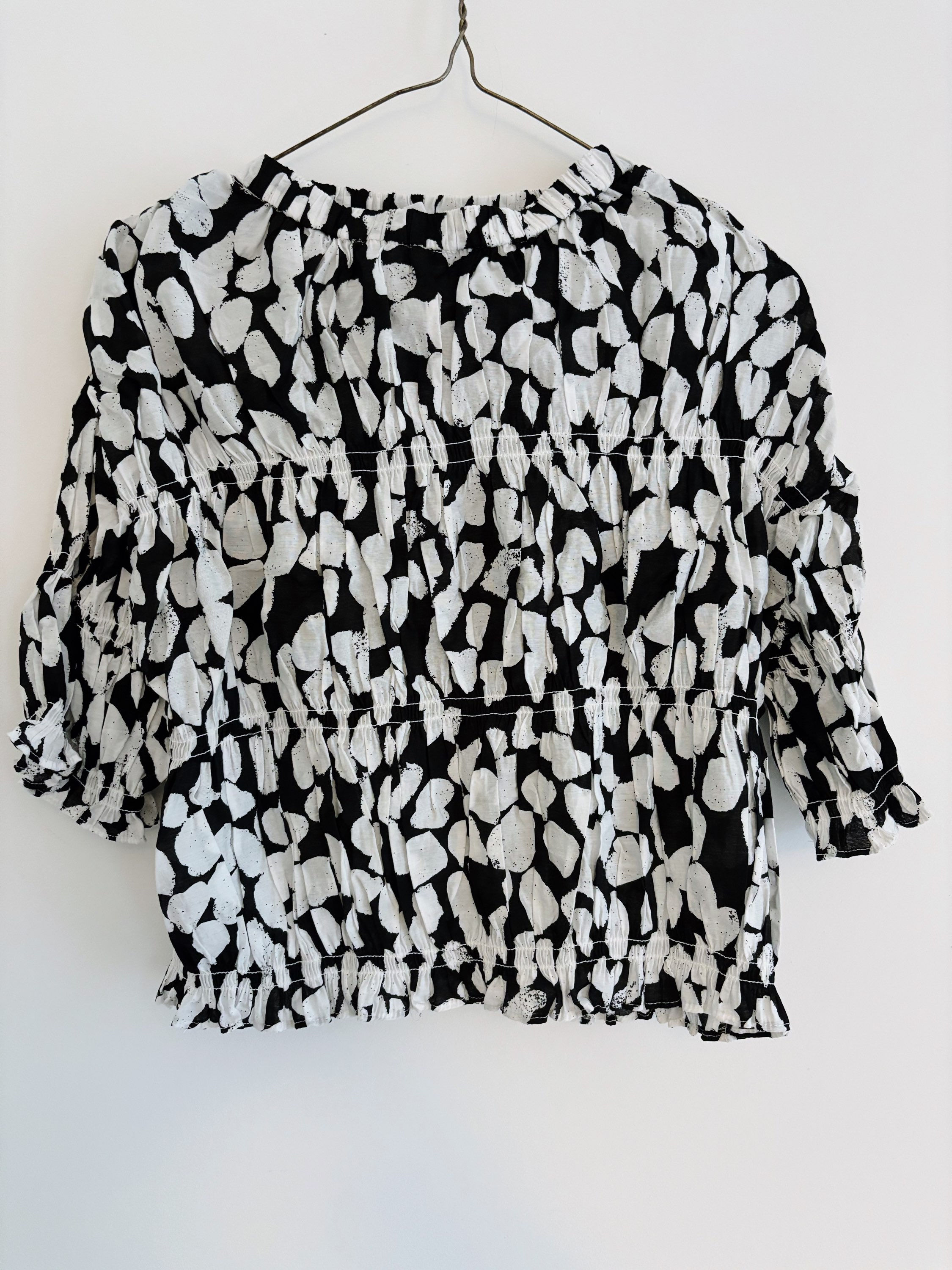 Mango monochrome ruffle top (M)
