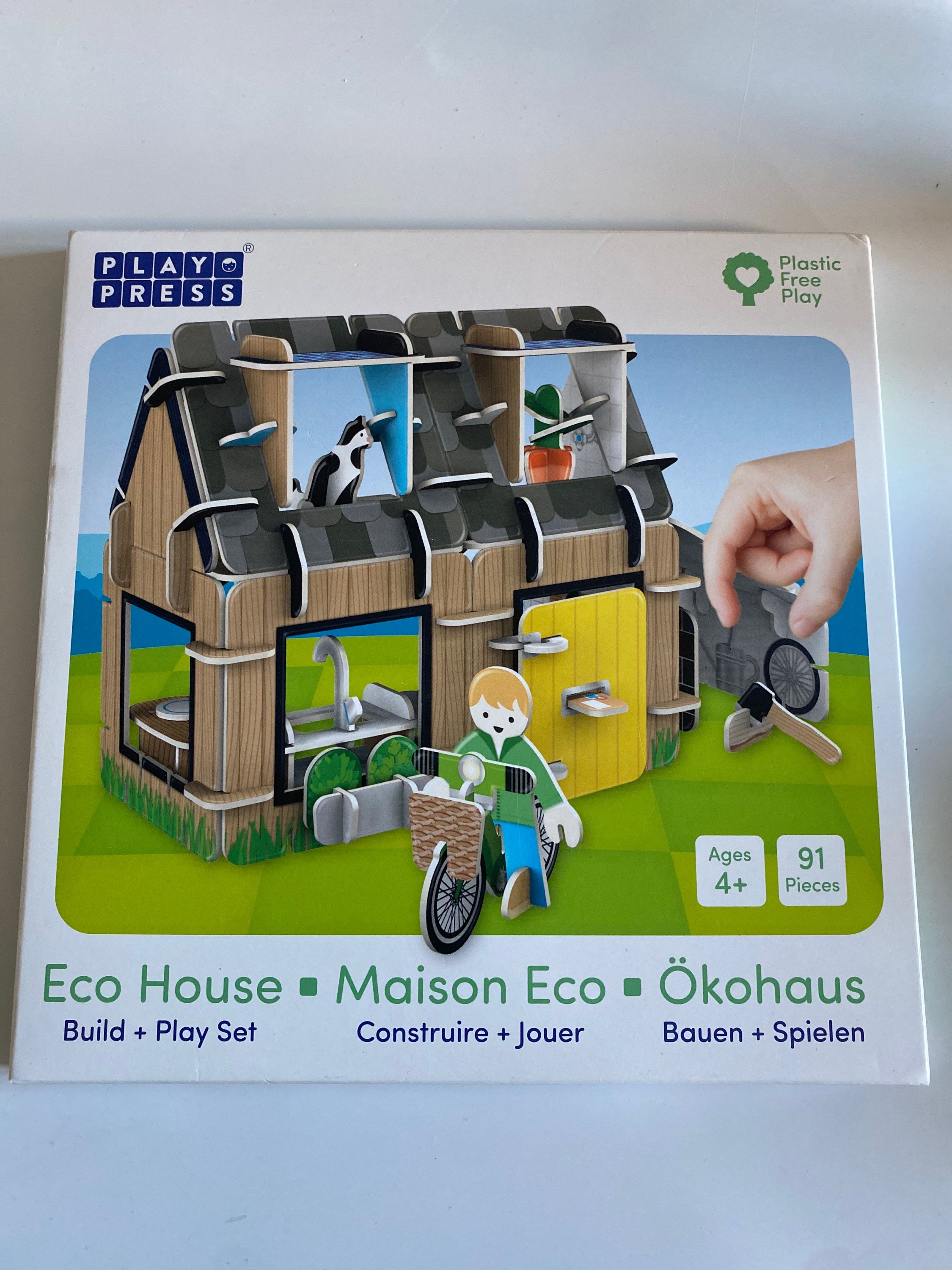 Play press Eco House
