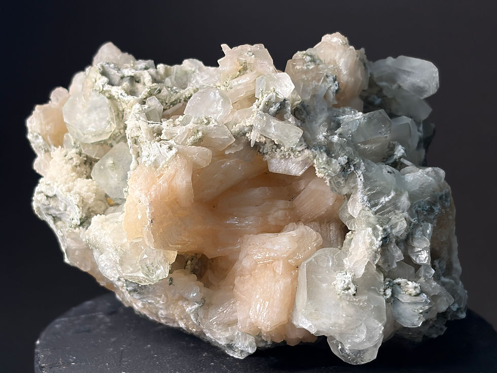Thumbnail: Apophyllite with Stilbite