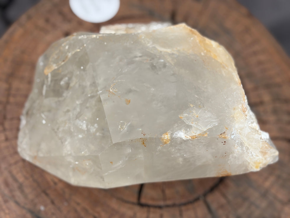 Thumbnail: Quartz Signature Piece