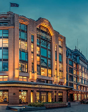 samaritaine paris external evening view