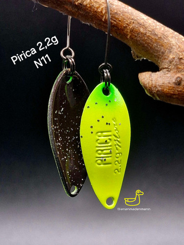 Yarie Pirica More Base Oro/Argento 2,2 g 28 mm vari colori cucchiaio trota