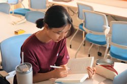 B35E98FB-D5A0-4682-A3F4-075DD2117A53_1_201_a