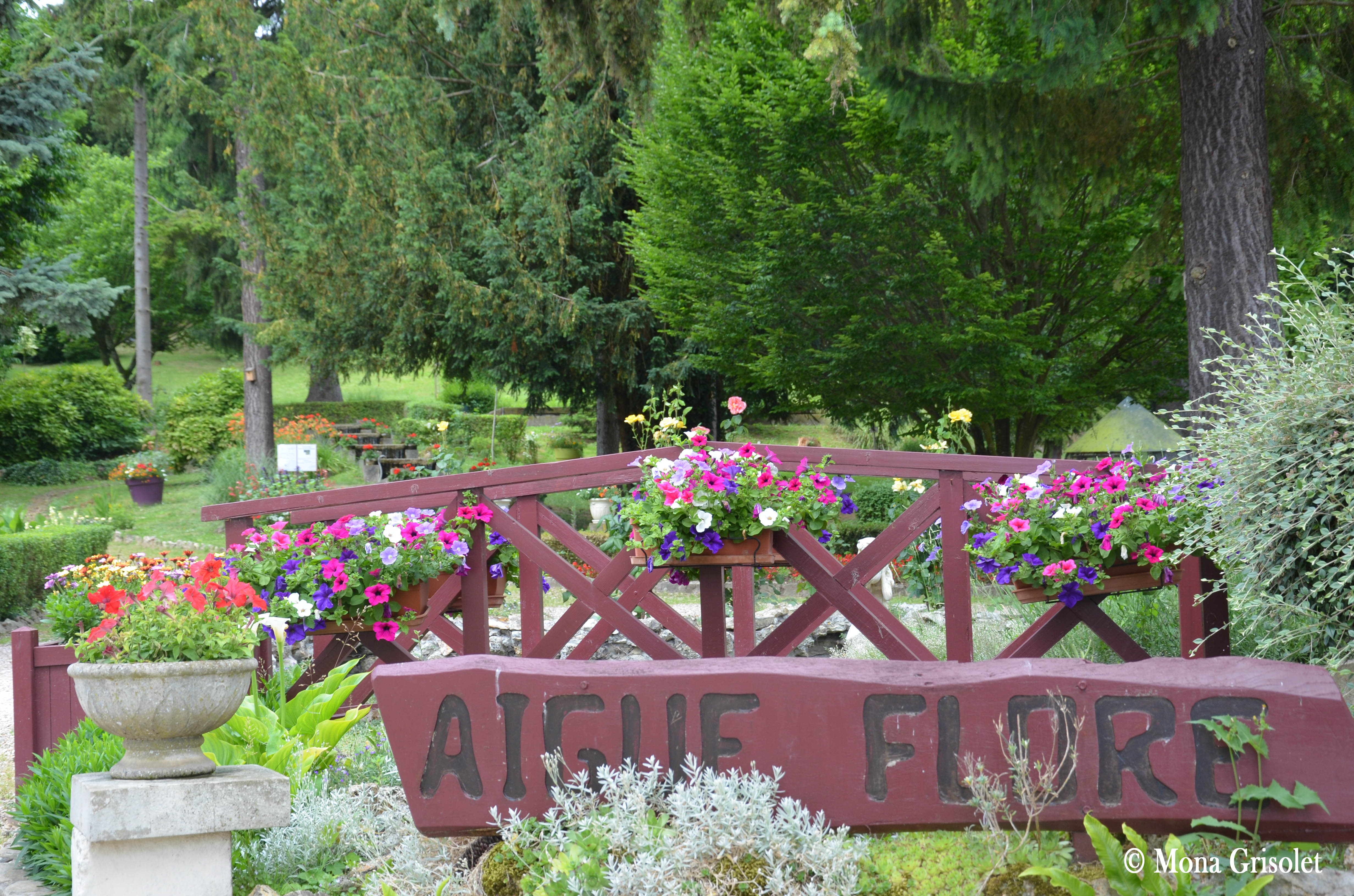 Entrée du Parc Aigue-Flore
