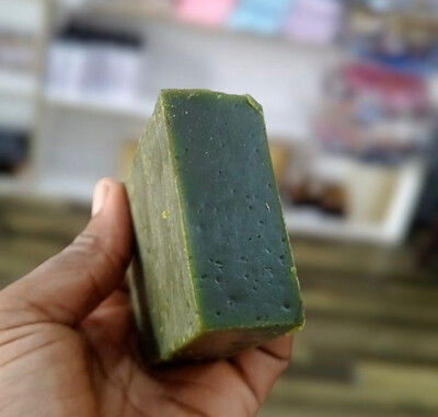 Miniature : Shampoing solide au moringa et spiruline - 100% pur et naturel