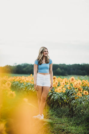 Sunflower senior photos