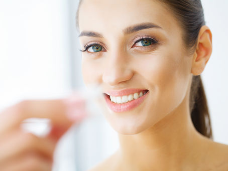 ¿Sangrado al Cepillarte los Dientes? Descubre la Verdad sobre tus Encías y Cuida tu Salud Dental con la Dra. Sabrinsky Flores en Santo Domingo