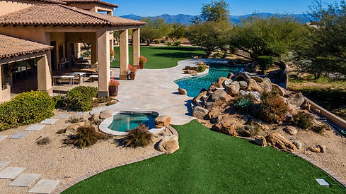 wonderful rear entertainers yard Preston Westmoreland.jpg