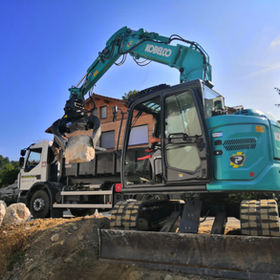 KOBELCO　SK75SR mqdefault.jpg