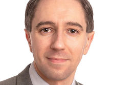 Min Simon Harris Visits the Institute Today