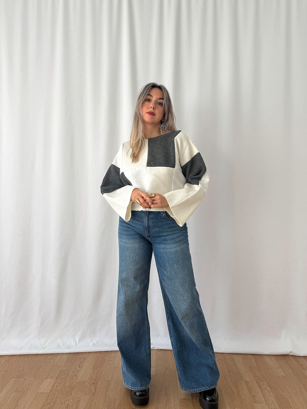 Miniatura: Jersey Meredith gris/blanco