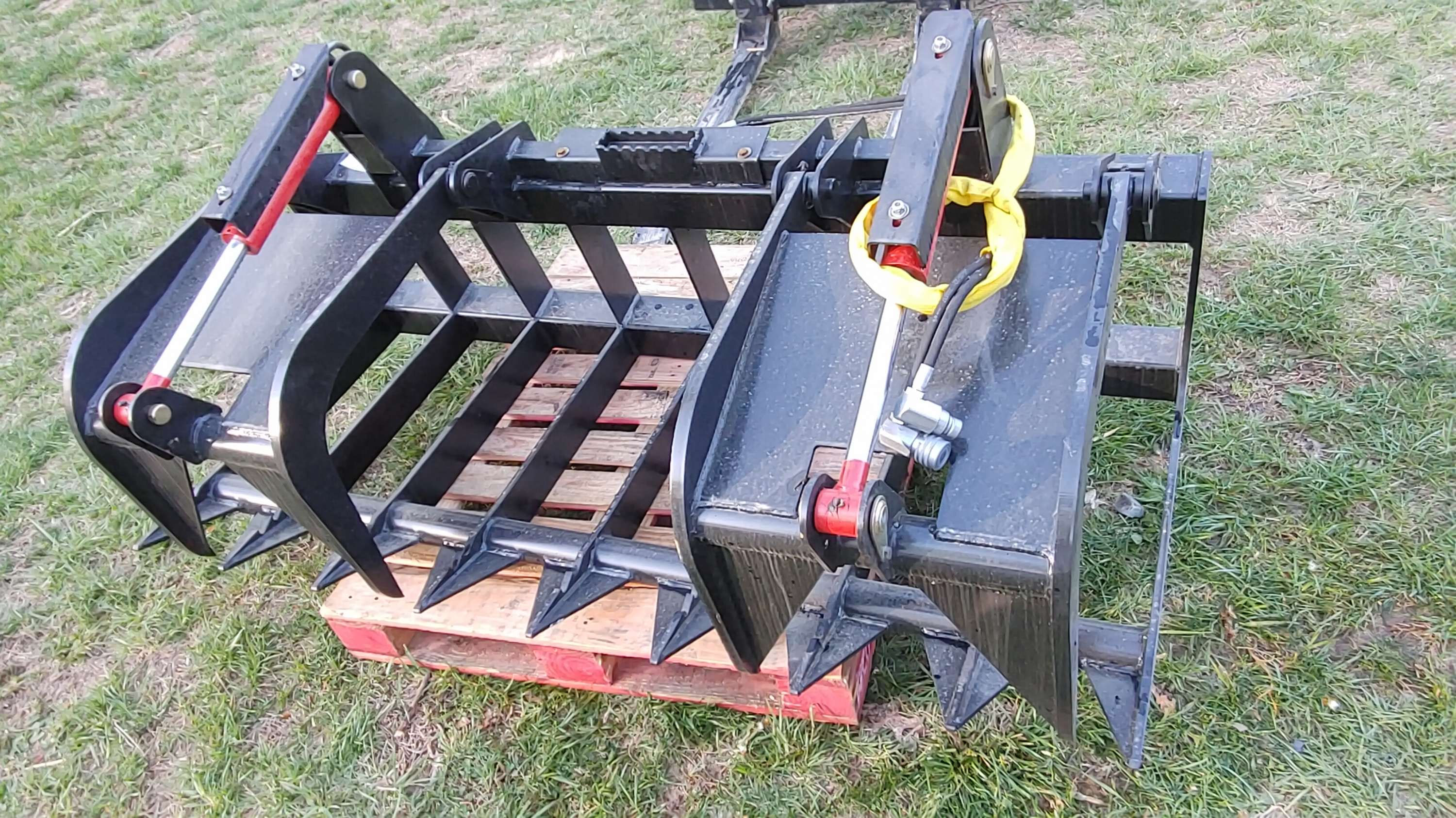 72" Heavy Duty Root Grapple