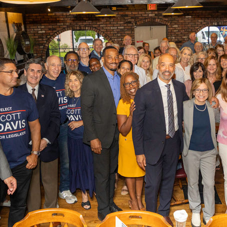 Summer Fundraiser at Radigans