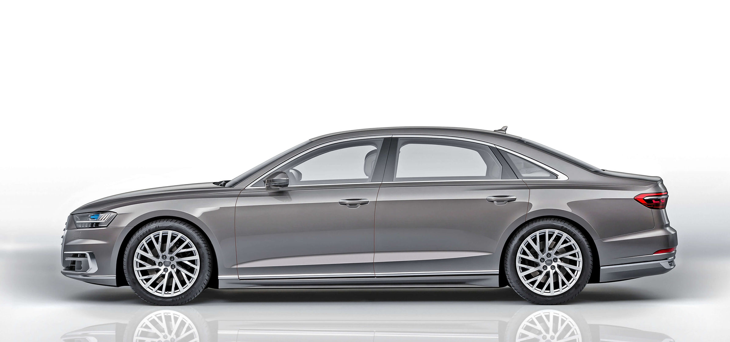 AUDI A8 GRIJS.jpeg