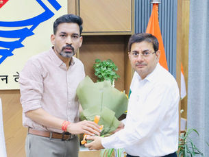 तकनीक, संवेदनशीलता और सुशासन की पहचान— डॉ. आशीष चौहान अब देहरादून के डीएम