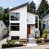 53102373_hogs_manor-exterior-front_eleva