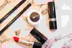 Sombra preta Colourpop