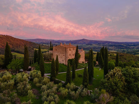 Tuscany with Castello di Vicarello