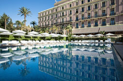 Royal Riviera Hotel