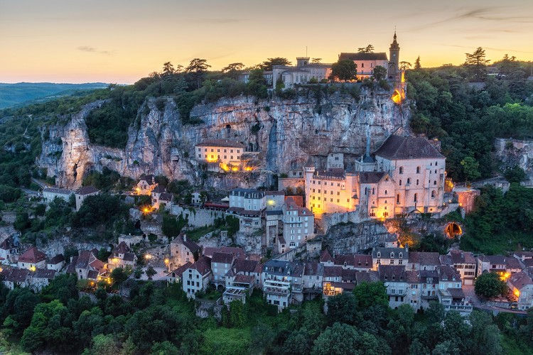 Discover-Rocamadour-with-a-guide.jpg