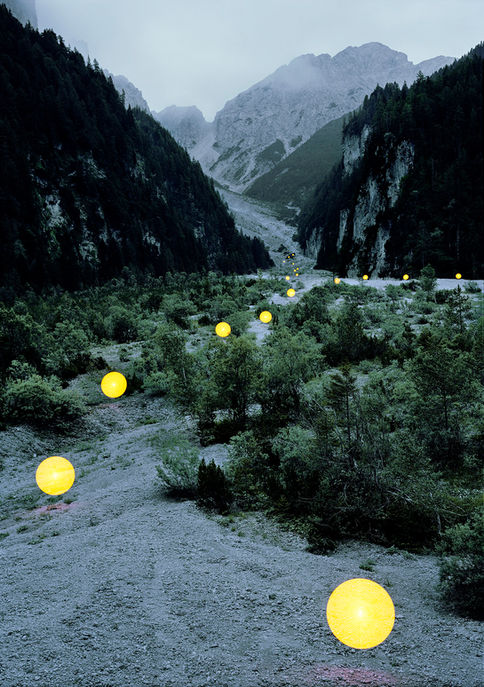 ZV21-YellowDots#01B-CORR.jpg