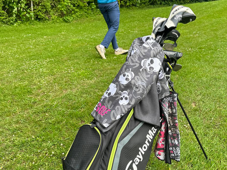 Why Every Golfer Should Be Using a Large Golf Tour Towel