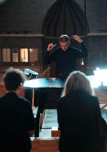 Roman Kovalenko victoria bc photographer events