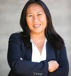 bouapha headshot.jpeg