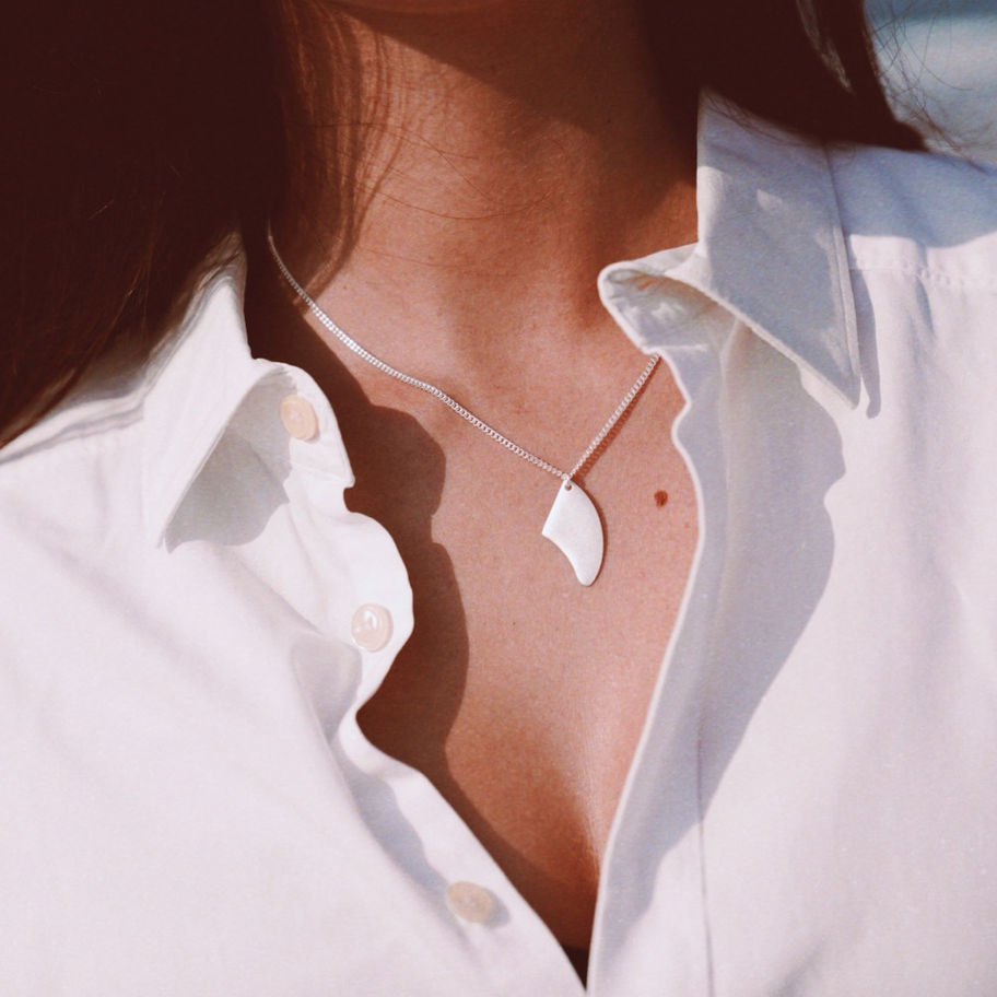 שרשרת כסף 925 עם תליון כסף לנשים