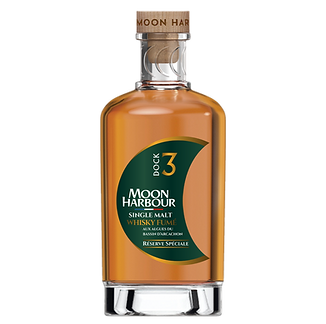 moon-harbour-dock-3-whisky