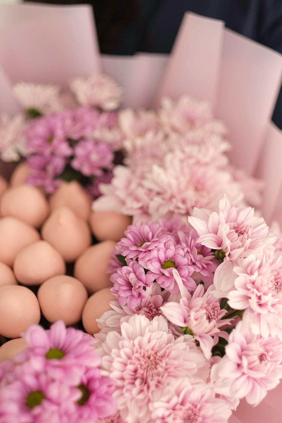 Thumbnail: chocolate covered strawberry bouquet pink flowers vancouver gift delivery 3