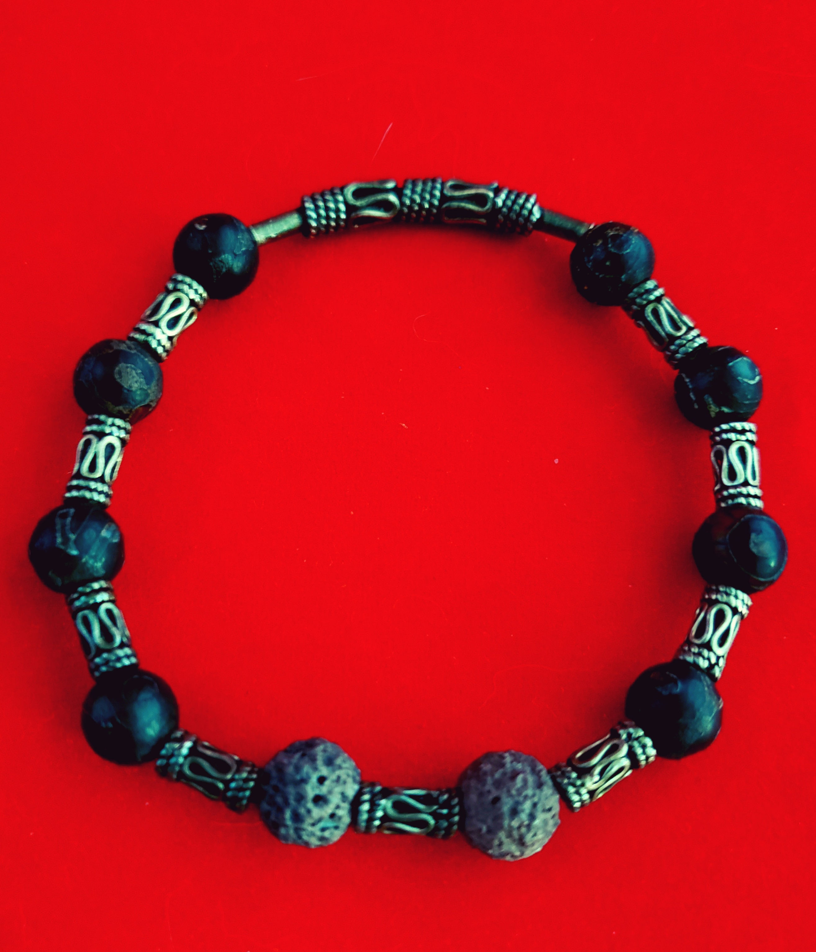 Healing Agate Bracelet.