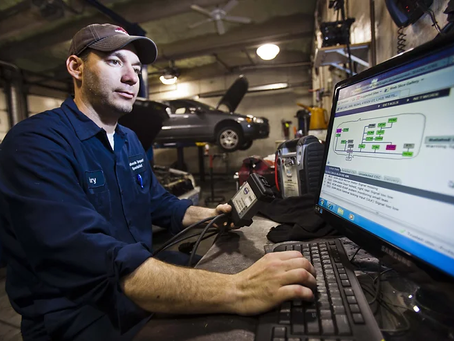 Why Should Auto Repair Shops Use Software for Inventory Management?
