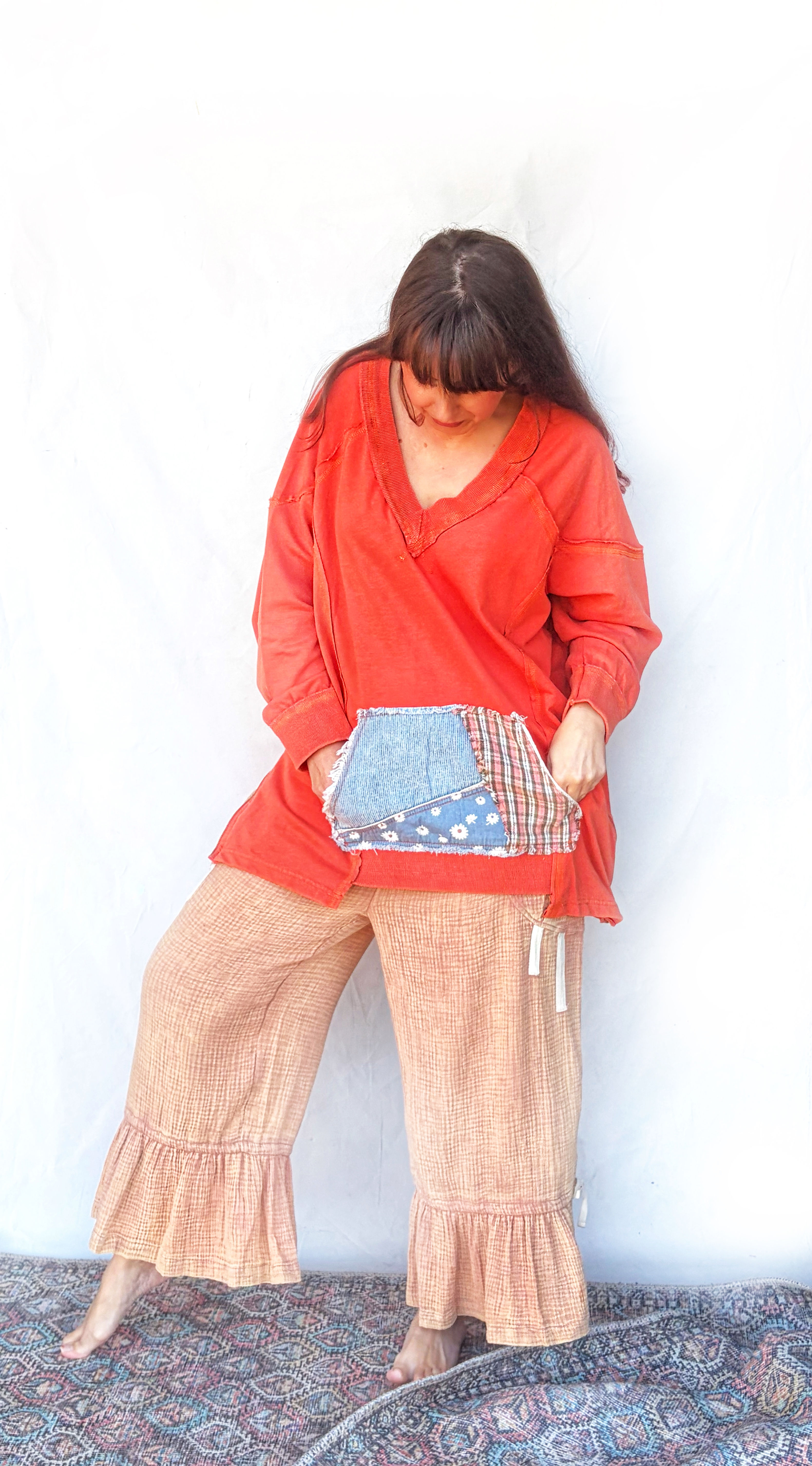 STAR PATCHED SWEATSHIRT