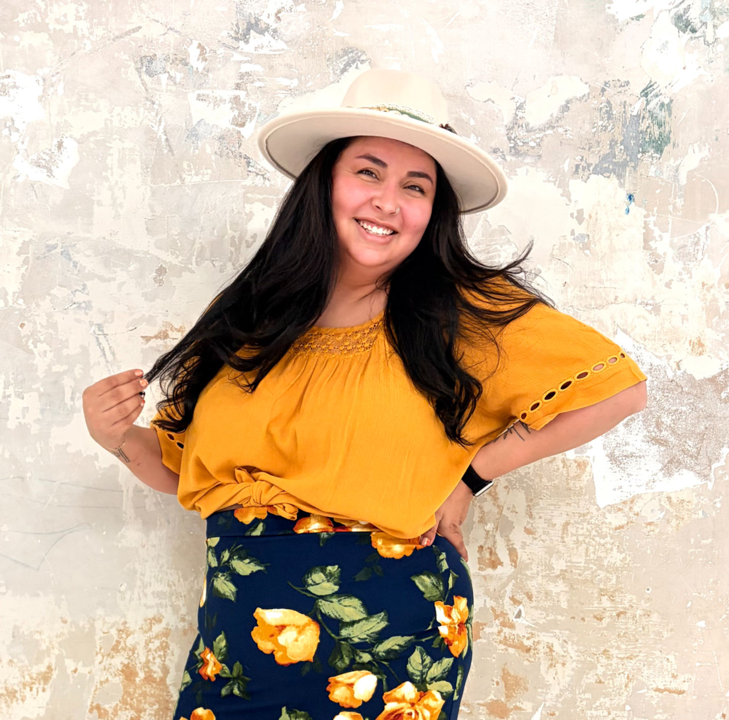 PLEATED CUTOUT BLOUSE PLUS