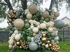 luxuary balloon wall