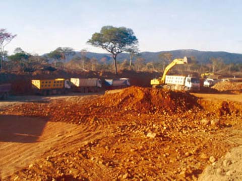Bolivia - Costruzione strada El-Tinto-Sanjose