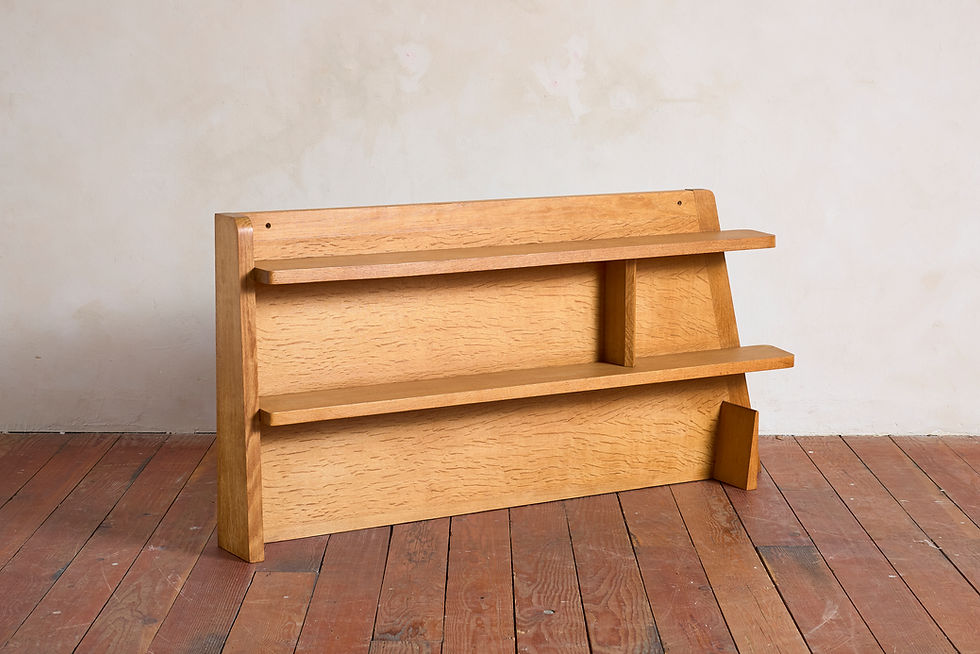 Thumbnail: Guillerme et Chambron Bookshelf