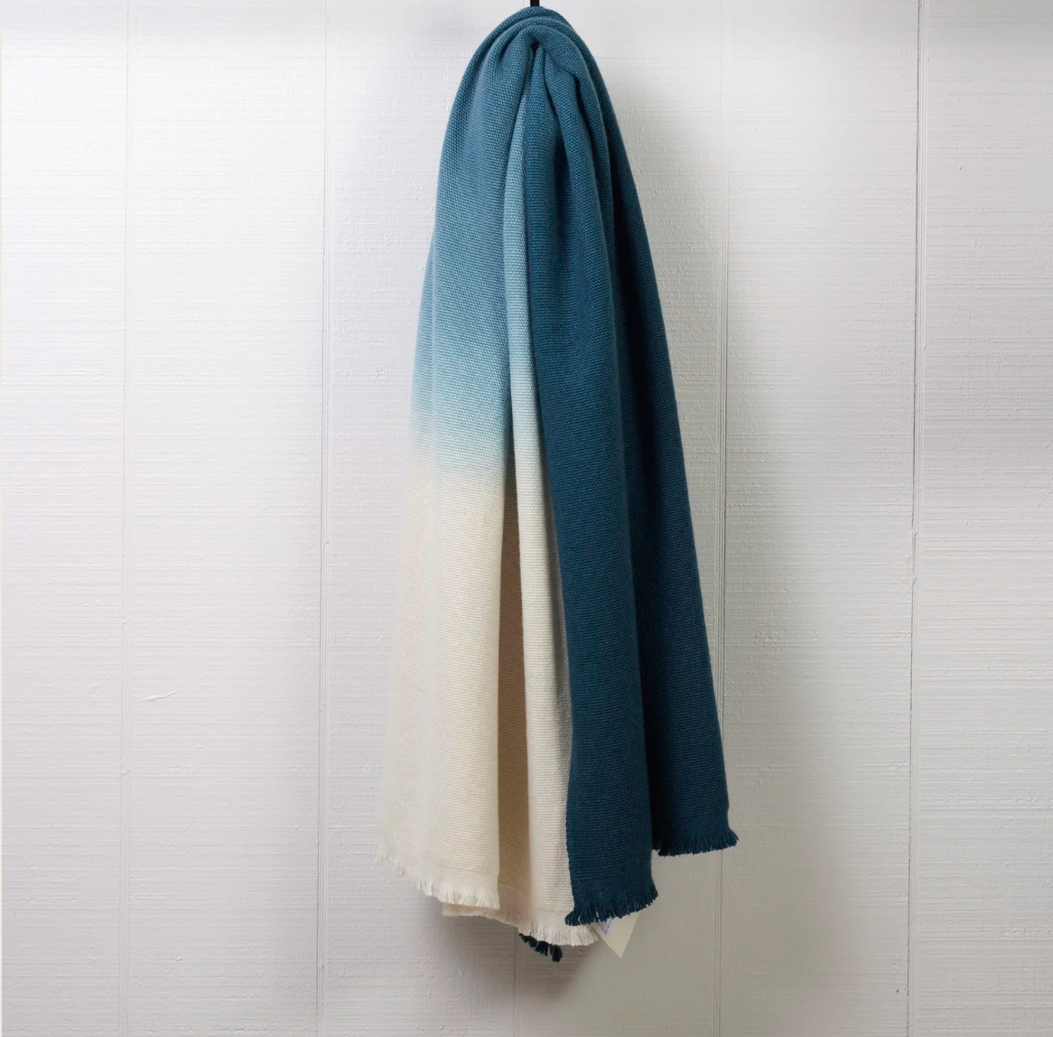 ALT Fade Throw
