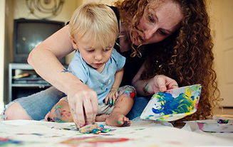 artist with son