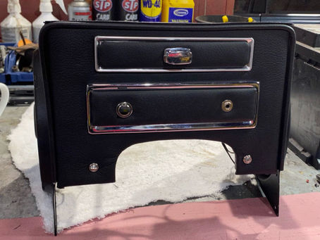 E-type stereo installation