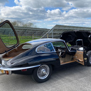 Jaguar E-Type Series 2 FHC