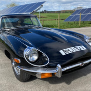 Jaguar E-Type Series 2 FHC