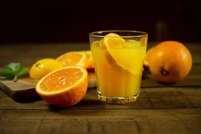 Indústrias iniciam negociações da nova safra de laranja com ofertas menores