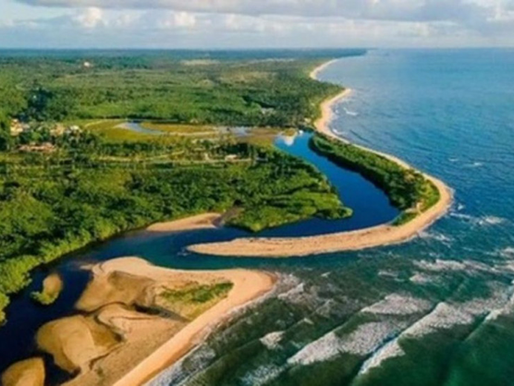 Praia de Mogiquiçaba se prepara para receber a quarta etapa do Baiano de Surf 2025